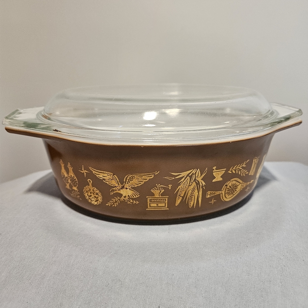 Vintage Pyrex Early American Oval Casserole Dish With Lid #043